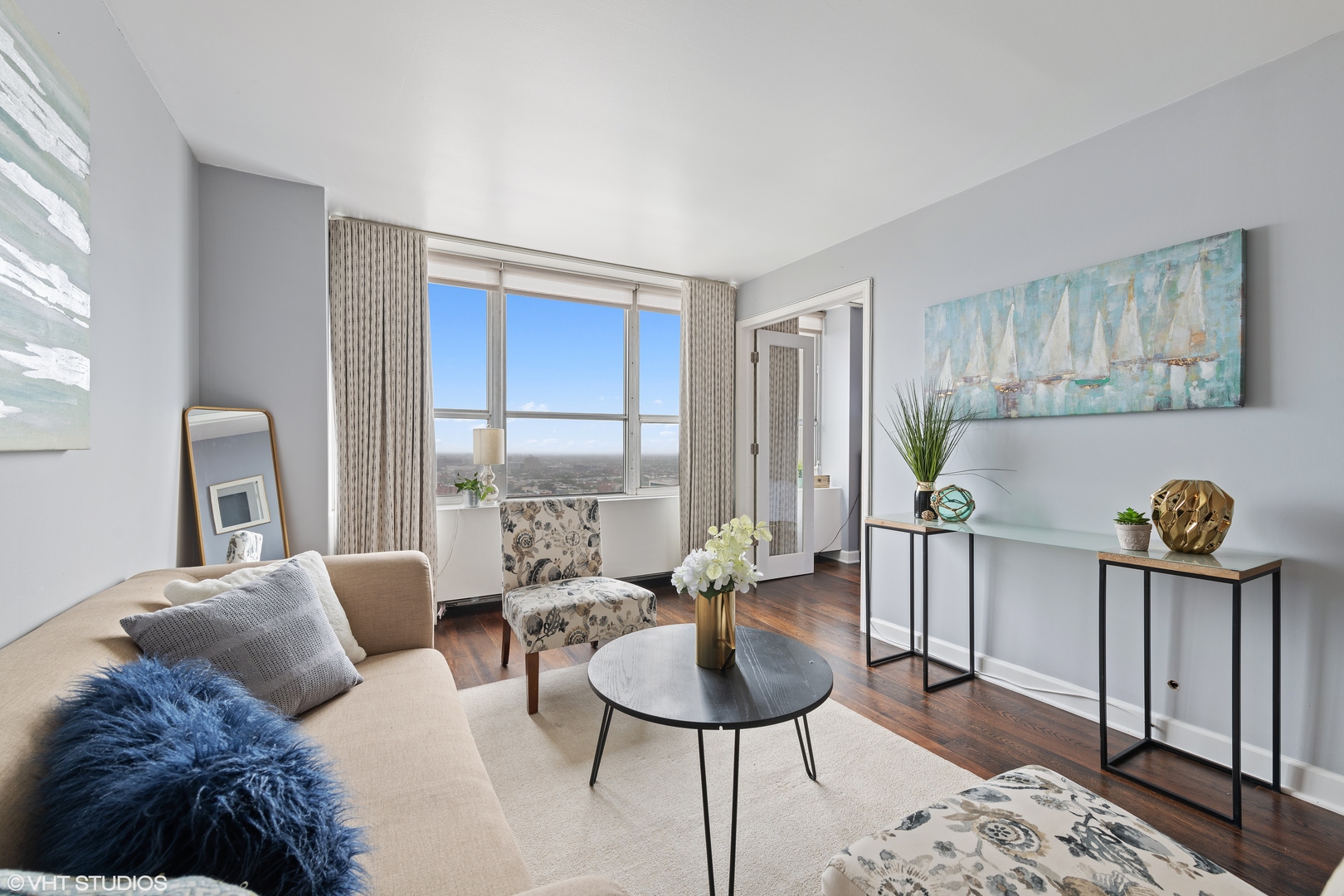 655 West Irving Park Road, Unit 2909 Chicago, IL 60613 - Photo 3 of 12