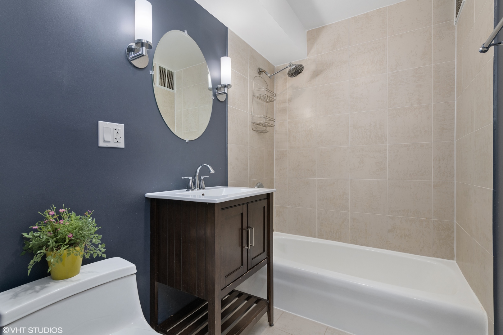 655 West Irving Park Road, Unit 2909 Chicago, IL 60613 - Photo 9 of 12