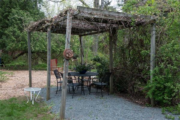 44 Brook Road Sharon, MA 02067 - Photo 21 of 23 Gallery Image 21