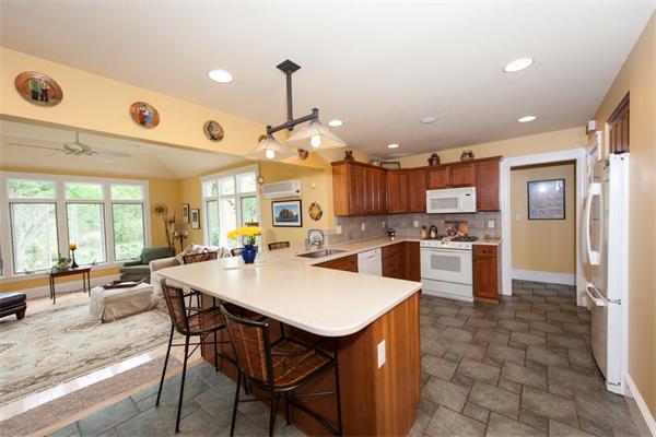 44 Brook Road Sharon, MA 02067 - Photo 3 of 23 Gallery Image 3