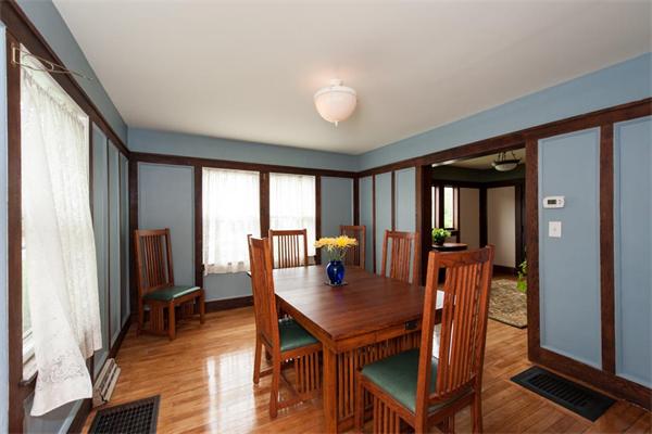 44 Brook Road Sharon, MA 02067 - Photo 5 of 23 Gallery Image 5