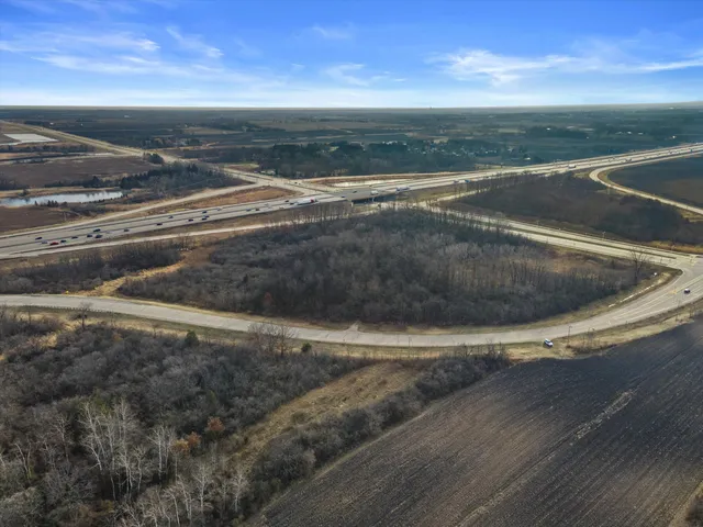 $1,300,000 | 14814 County Line Road, Sturtevant, WI 53177