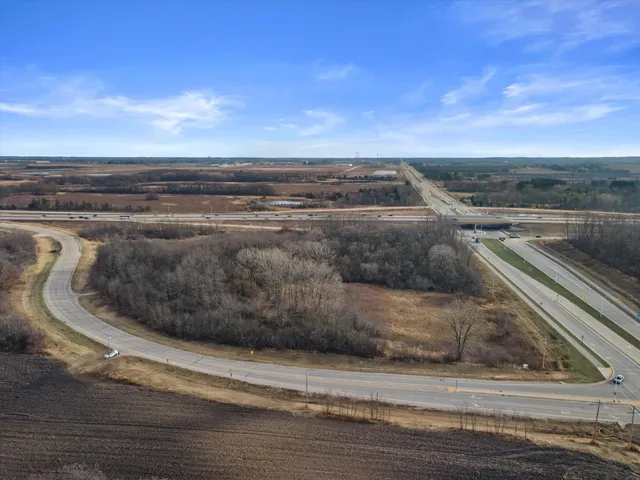 $1,300,000 | 14814 County Line Road, Sturtevant, WI 53177