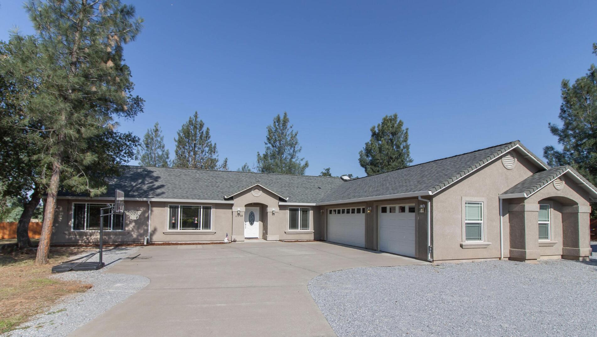 11730 Jim Harvey Road Redding, CA 96003 - Photo 1 of 1 Screen Shot 2023-09-27 at 3.02.13 PM