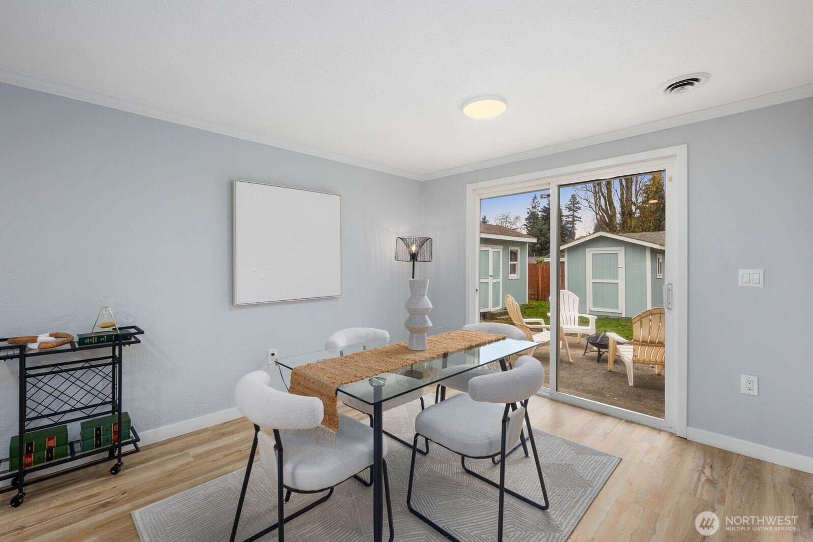 505 Southwest 305th Street Federal Way, WA 98023 - Photo 9 of 38 a view of a livingroom with furniture and a window