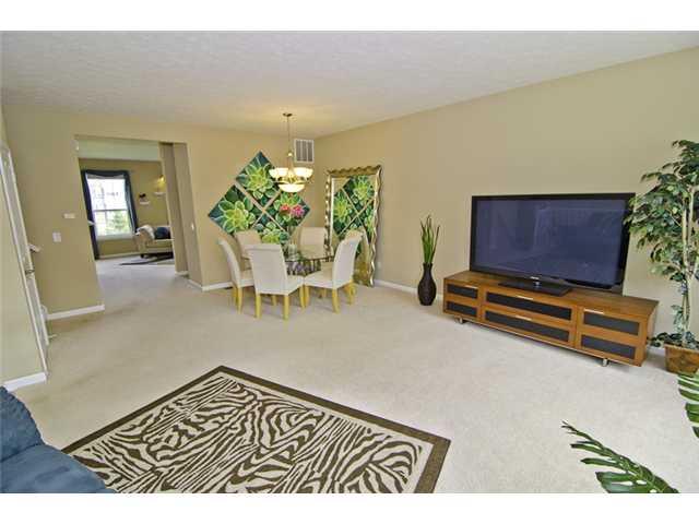 9048 Rider Drive Fishers, IN 46038 - Photo 4 of 24 Gallery Image 4