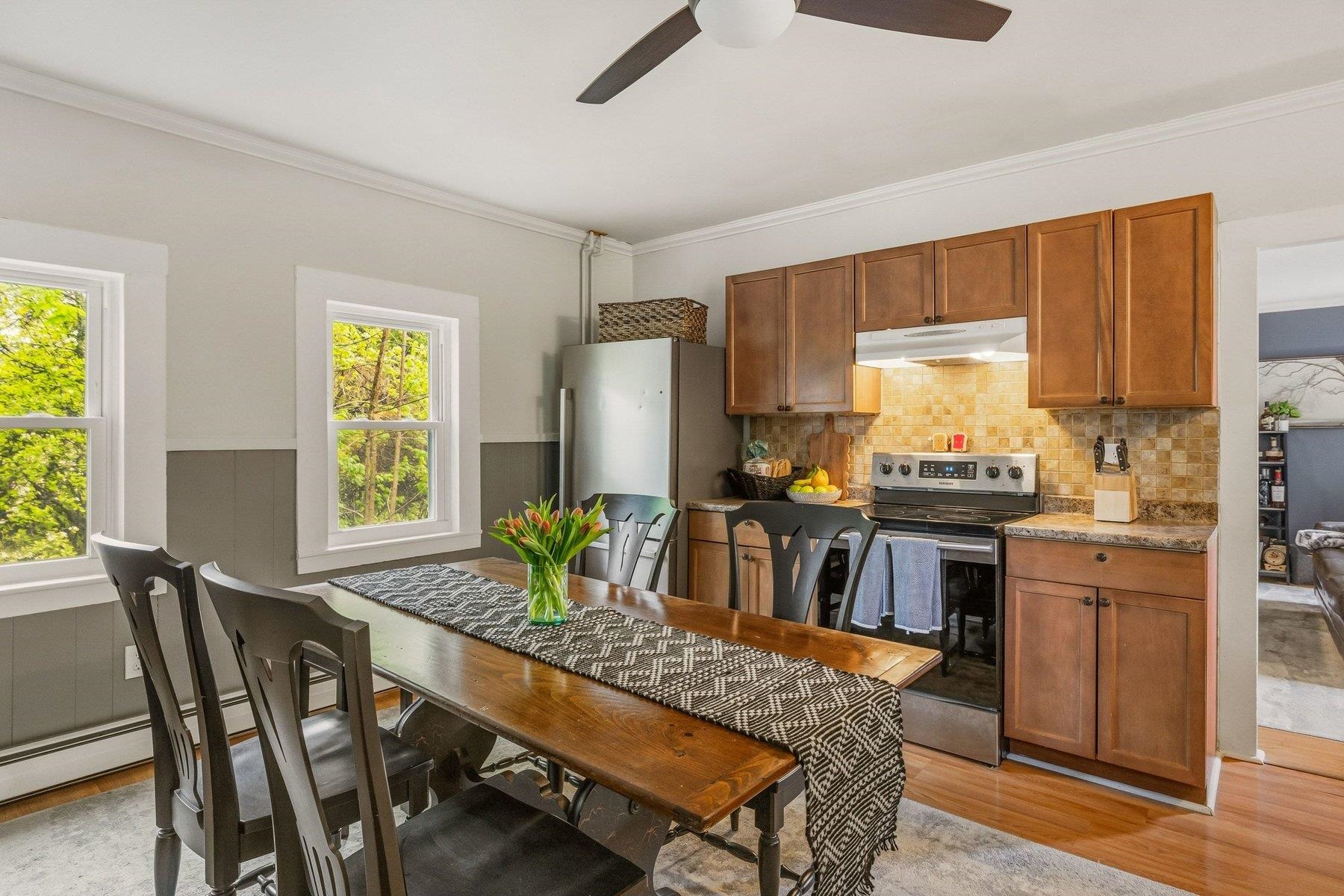 118 Court Street Dover, NH 03820 - Photo 4 of 25