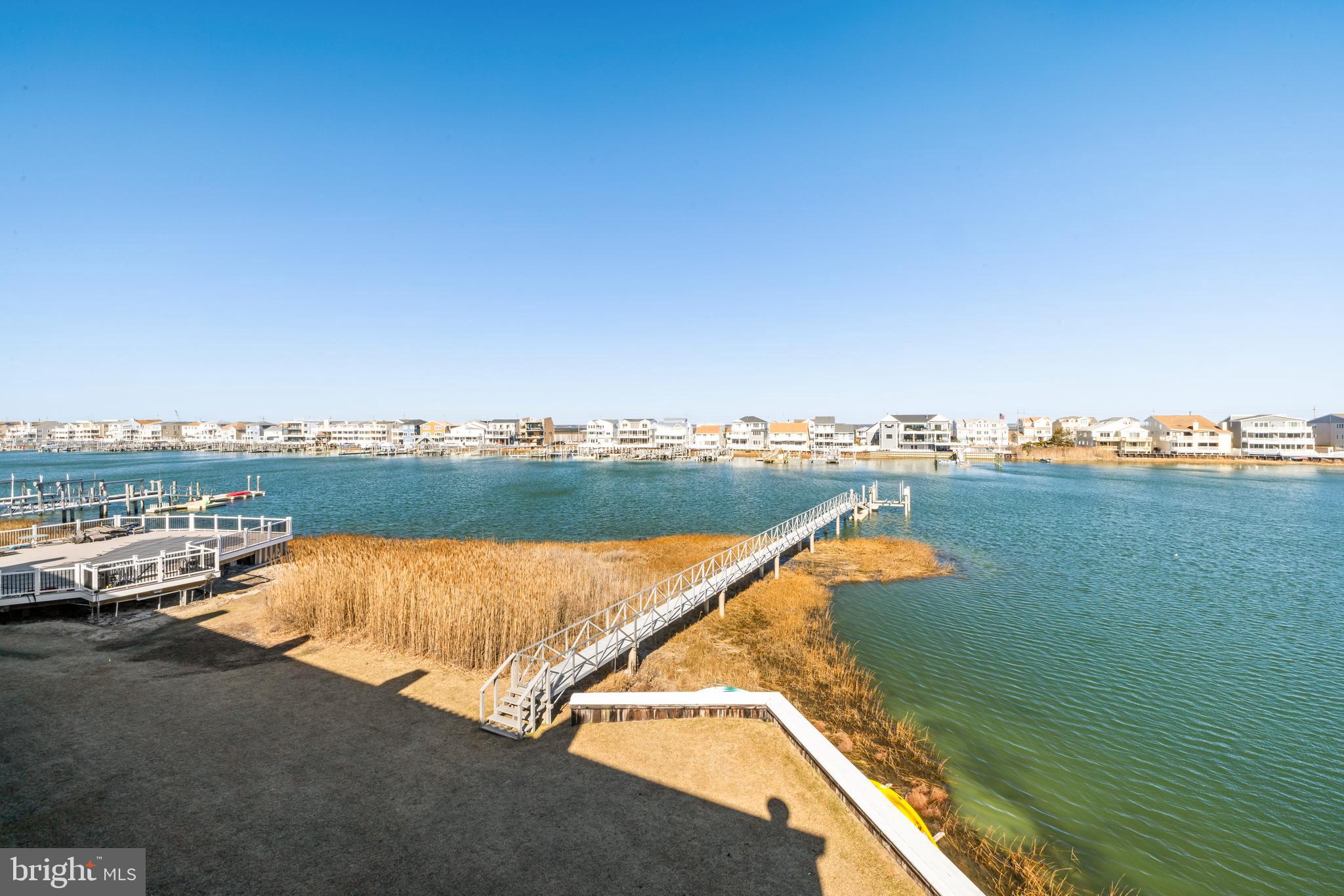 313 Gull Cove Brigantine, NJ 08203 - Photo 28 of 34 a view of a lake with house