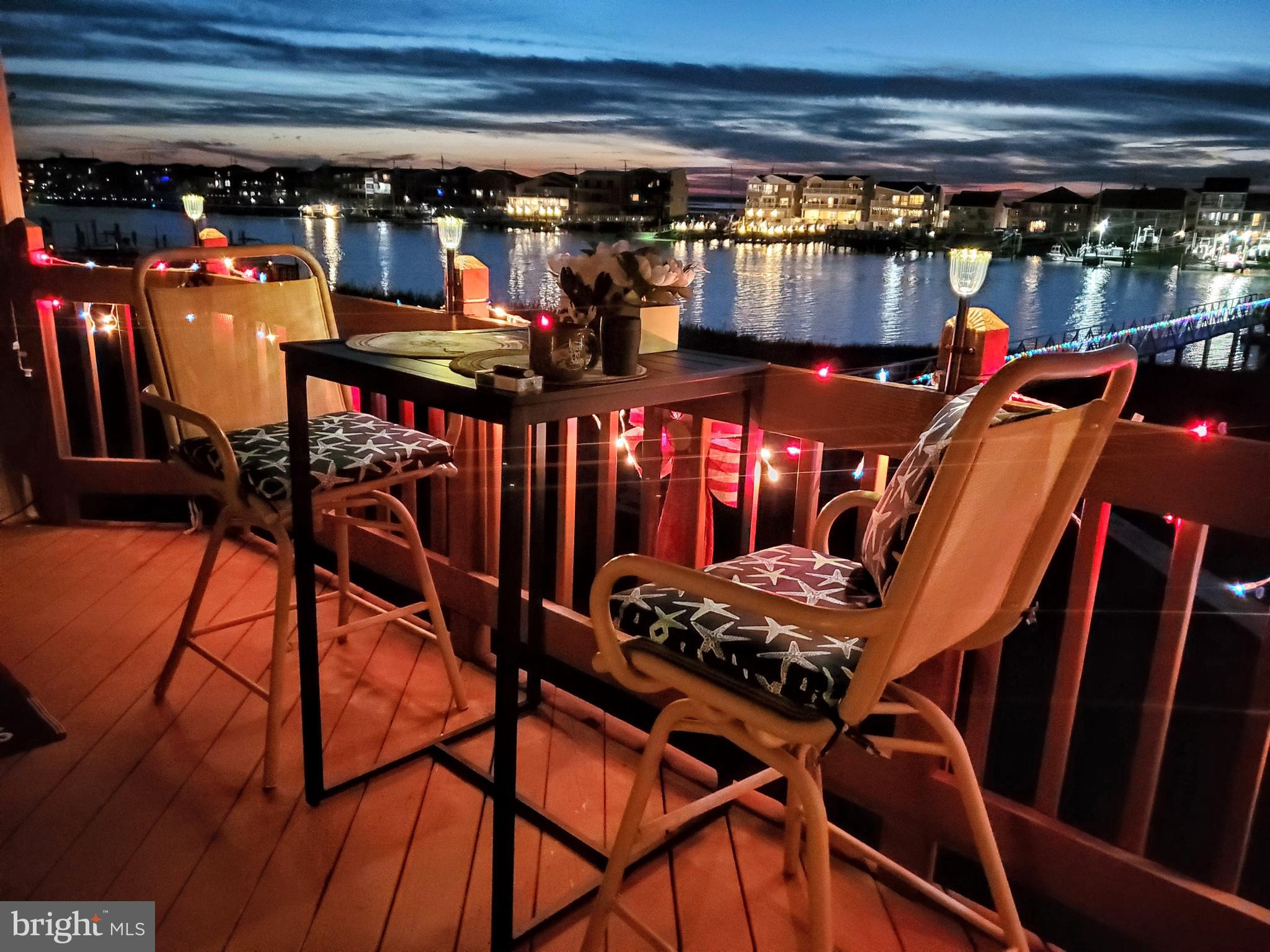 313 Gull Cove Brigantine, NJ 08203 - Photo 33 of 34 a view of a tables and chairs