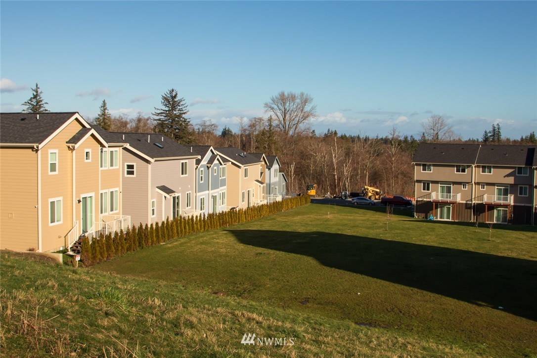 2071 Roxy Loop Ferndale, WA 98248 - Photo 25 of 32 Gallery Image 25