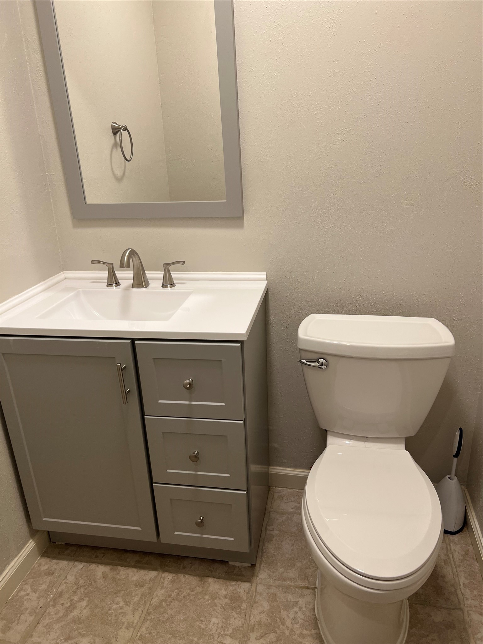 1407 Springrock Lane Houston, TX 77055 - Photo 7 of 25 New vanity in half bath