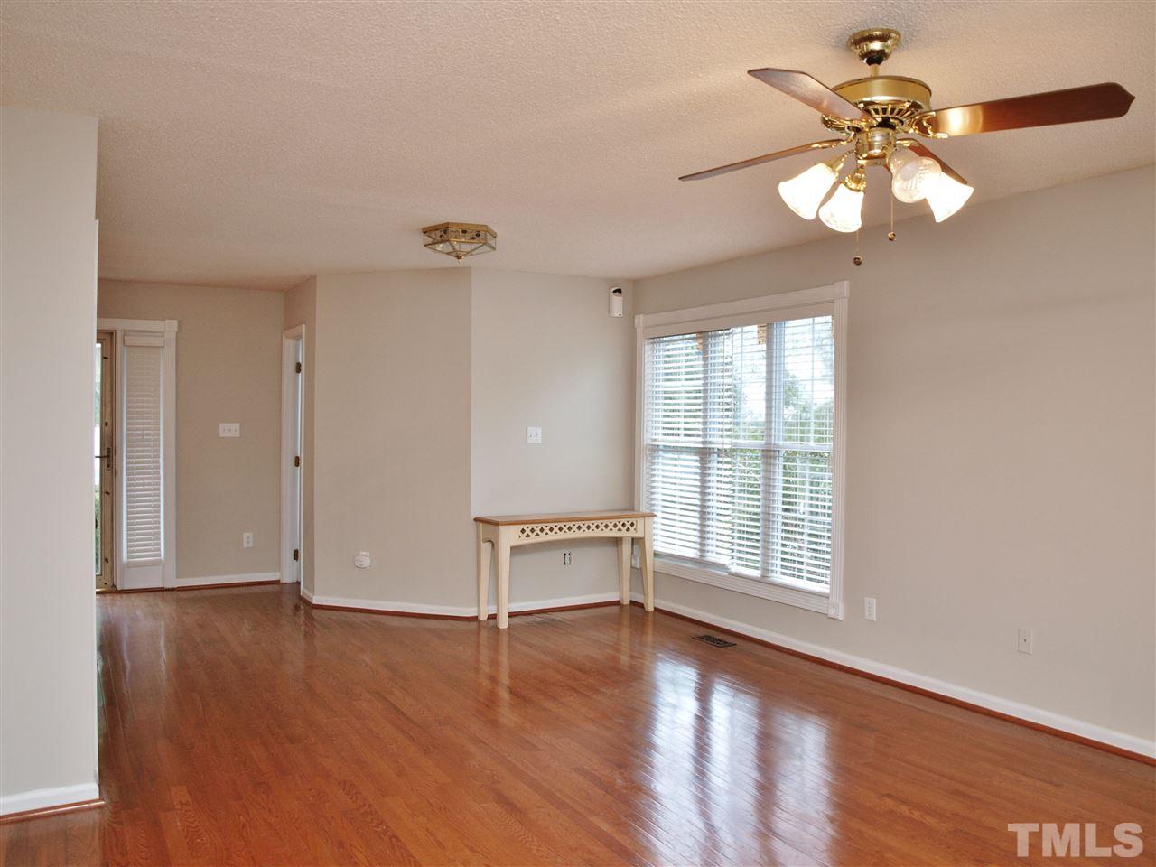 4208 Chelsford Place Raleigh, NC 27604 - Photo 5 of 18