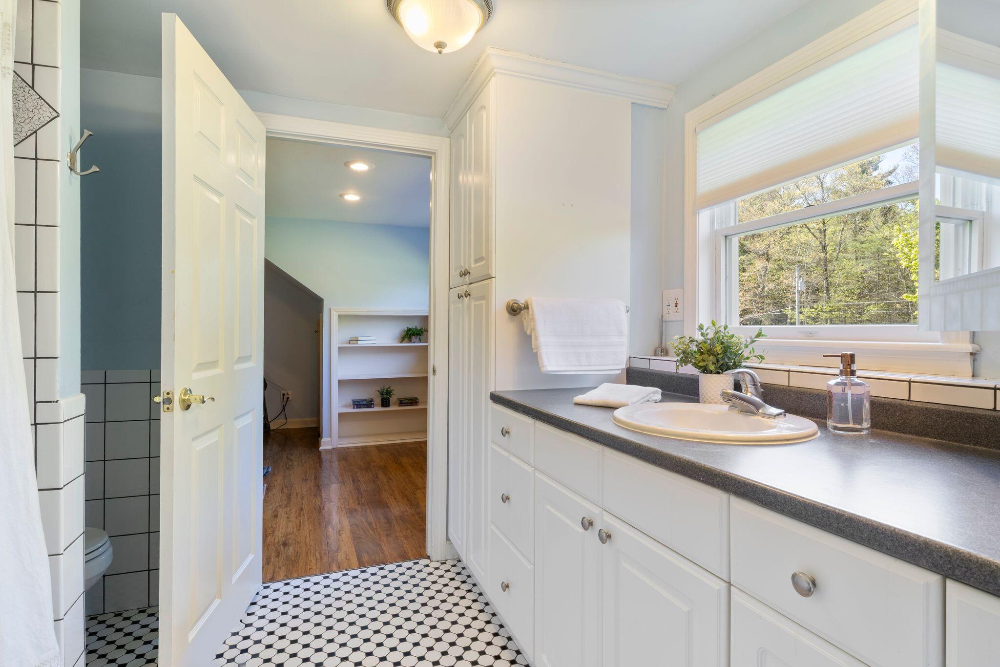 528 Bauneg Beg Hill Road North Berwick, ME 03906 - Photo 37 of 52 528_Bauneg_Beg_Hill_Rd_129