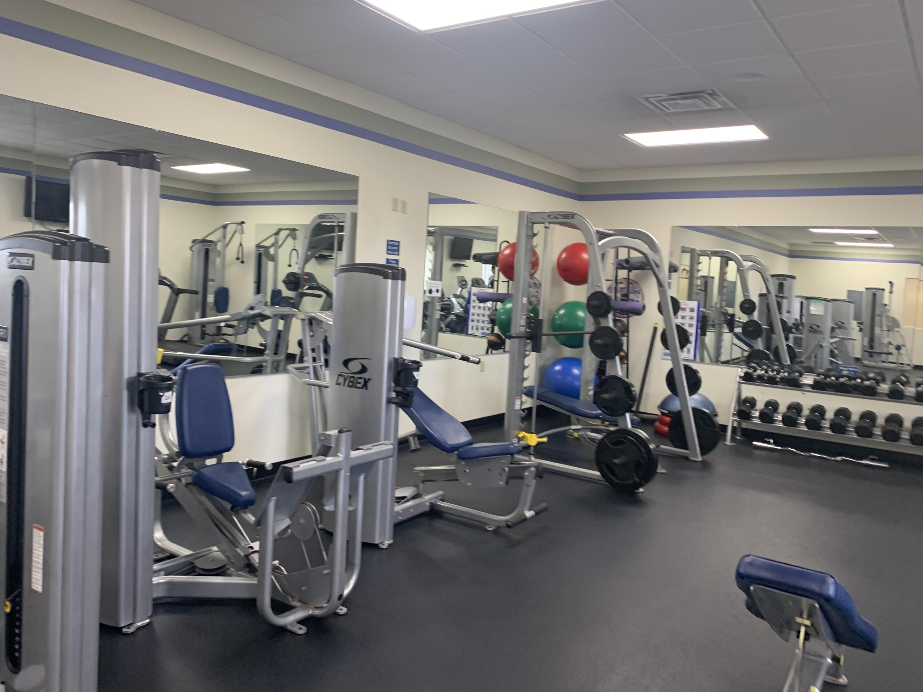 67 Fairfield Way Gladwin, MI 48624 - Photo 14 of 38 IMG_1862