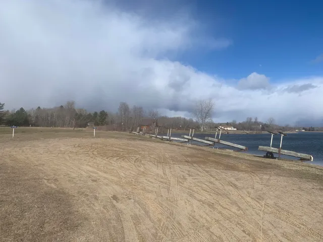 $12,500 | 67 Fairfield Way, Gladwin, MI 48624