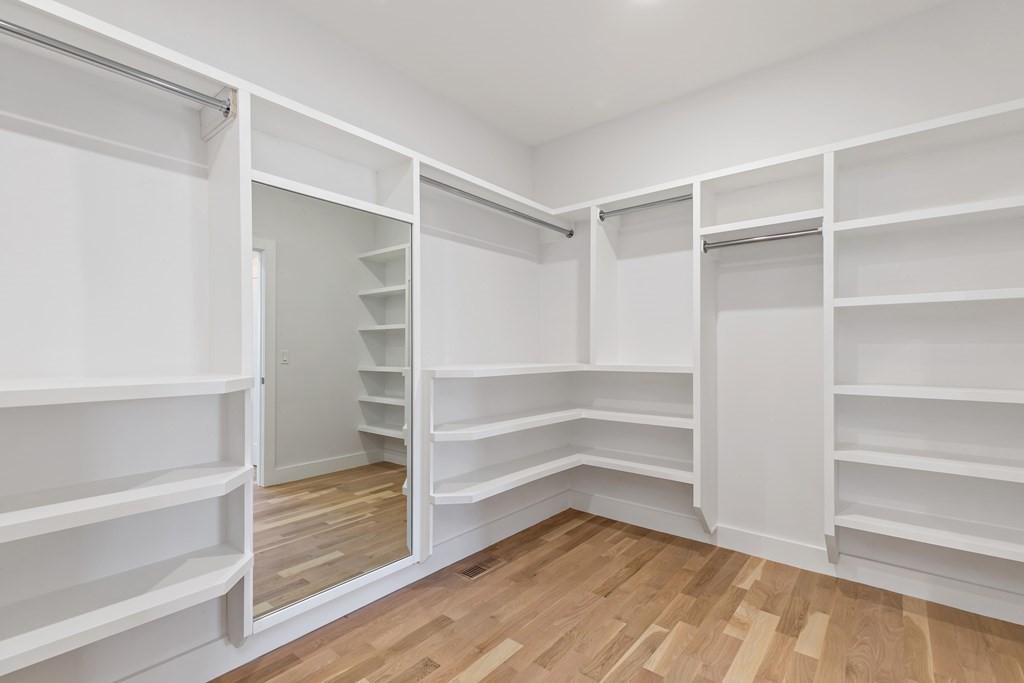10 Norfolk Road Winchester, MA 01890 - Photo 19 of 42 Gallery Image 19