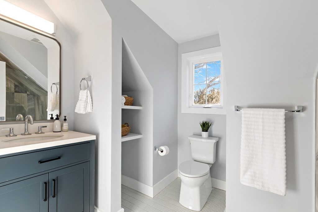 10 Norfolk Road Winchester, MA 01890 - Photo 25 of 42 Gallery Image 25