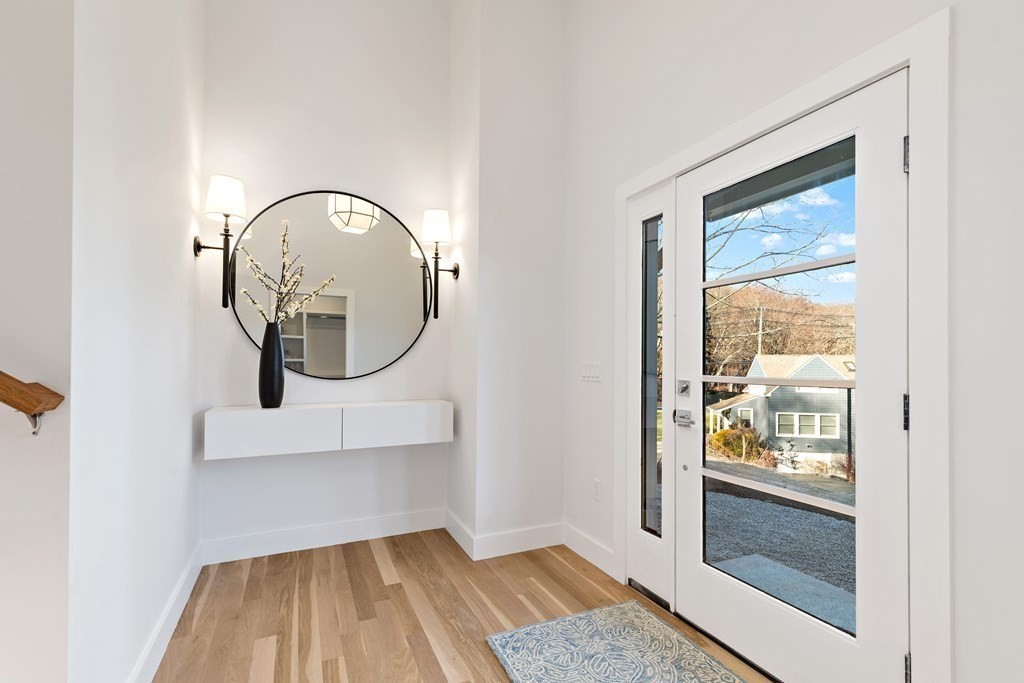 10 Norfolk Road Winchester, MA 01890 - Photo 3 of 42 Gallery Image 3