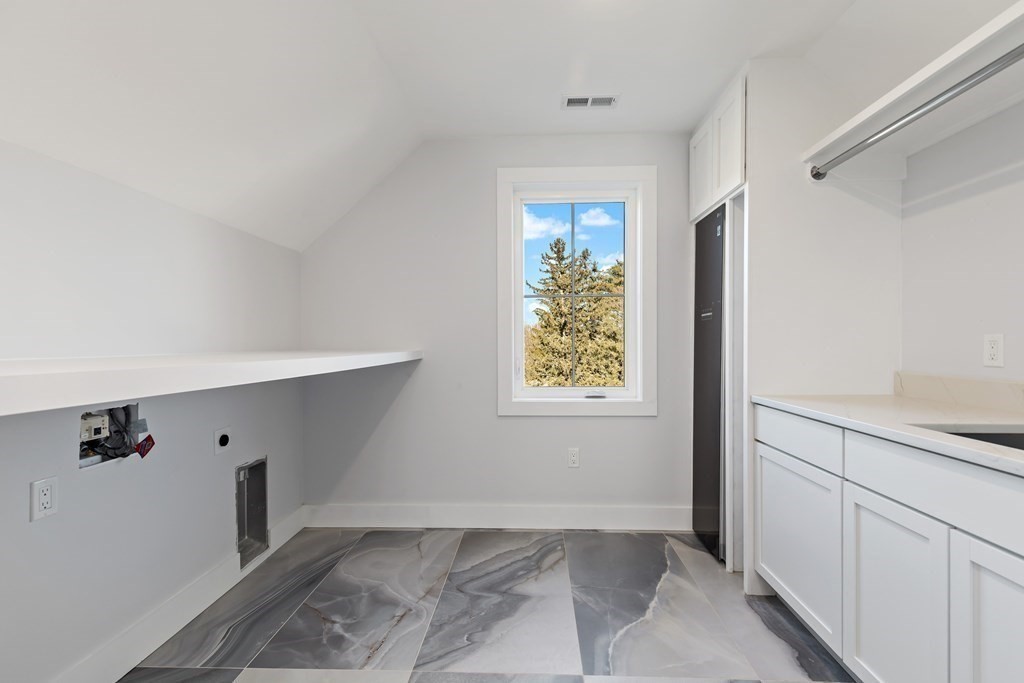 10 Norfolk Road Winchester, MA 01890 - Photo 31 of 42 Gallery Image 31