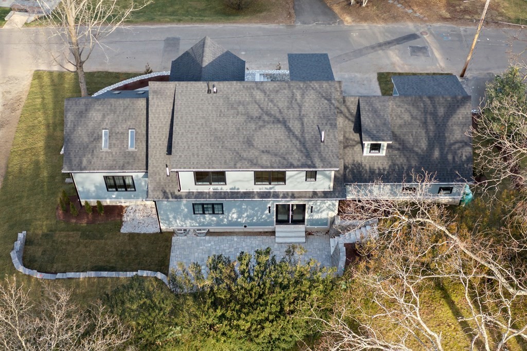 10 Norfolk Road Winchester, MA 01890 - Photo 38 of 42 Gallery Image 38