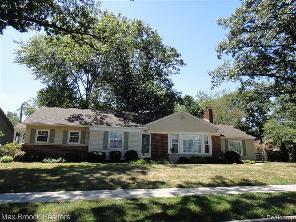 2343 Crooks Road Royal Oak, MI 48073 - Photo 1 of 17 Welcome home!