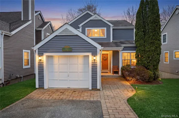$765,000 | 113 Hitching Post Lane, Yorktown Heights, NY 10598