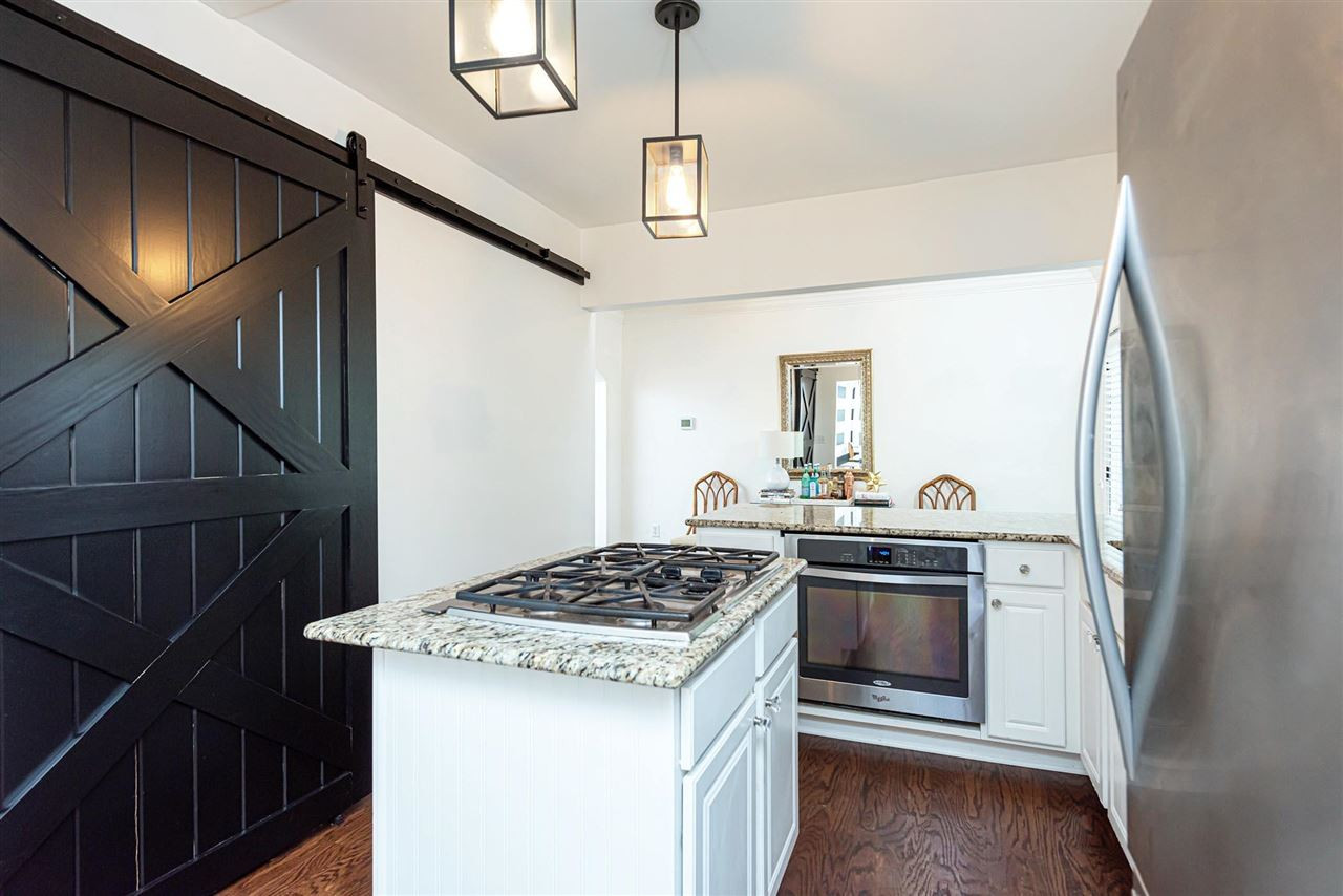 601 Dixie Trail Raleigh, NC 27607 - Photo 7 of 20 Photo 7