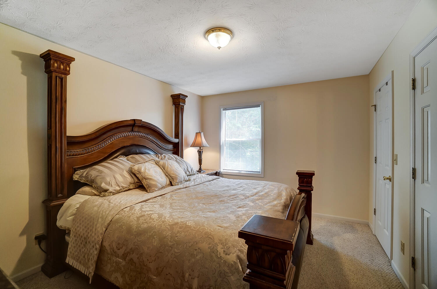 1516 Ridgeview Circle East Springfield, OH 45504 - Photo 15 of 24