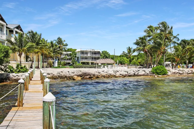 $1,300,000 | 141 Aregood Lane, Unit C1, Islamorada, FL 33036