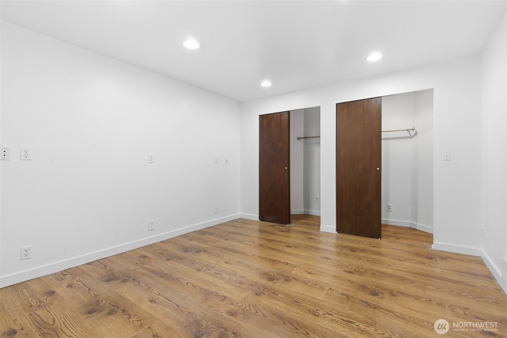 457 East Victor Road Belfair, WA 98528 - Photo 31 of 40 a view of an empty room