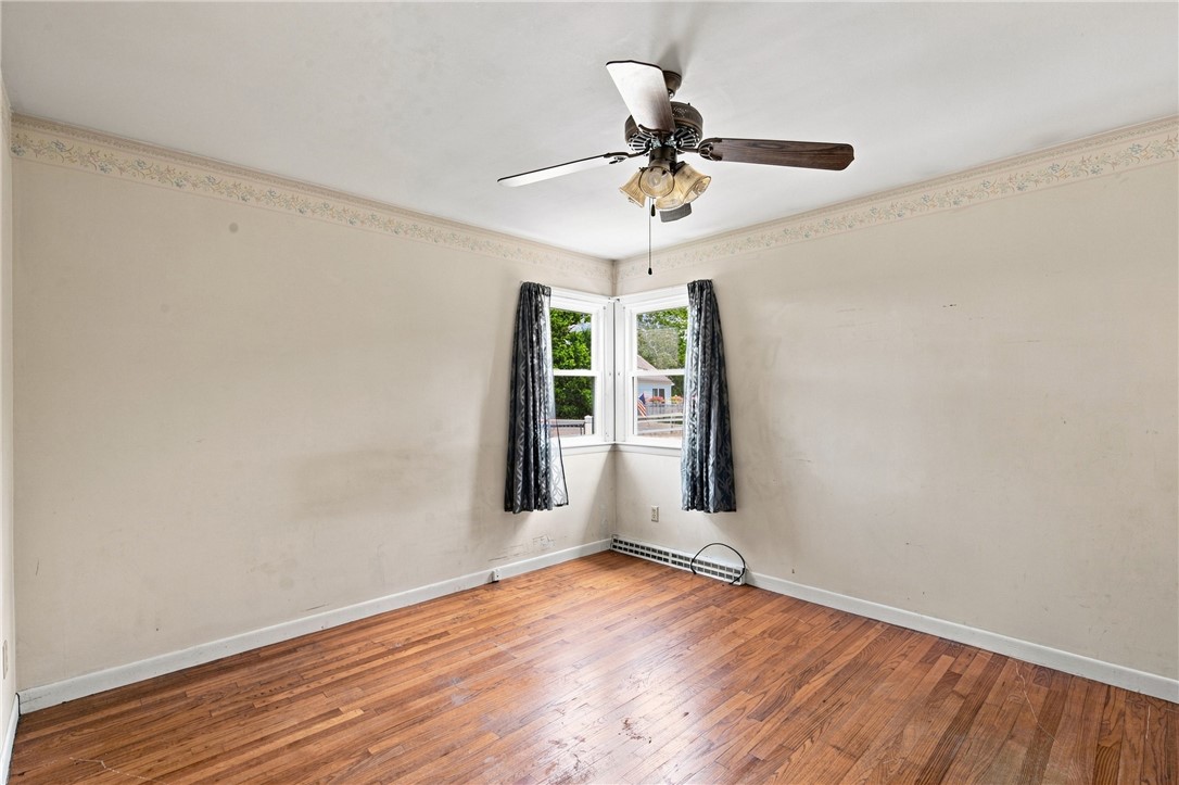 20 Wood Road Middletown, RI 02842 - Photo 16 of 28 Gallery Image 16