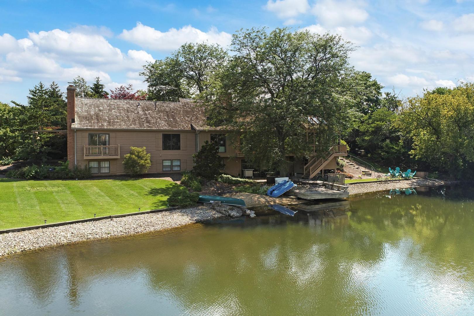 30 West Mundhank Road South Barrington, IL 60010 - Photo 11 of 45 a view of a house with pool yard and a chairs