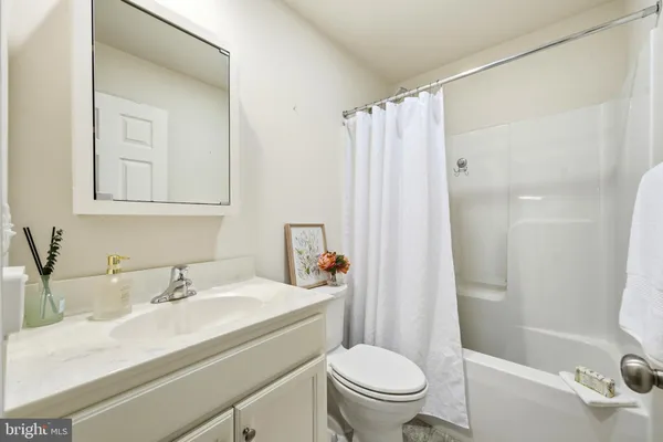 $549,900 | 1320 Neptune Lane, Owings, MD 20736