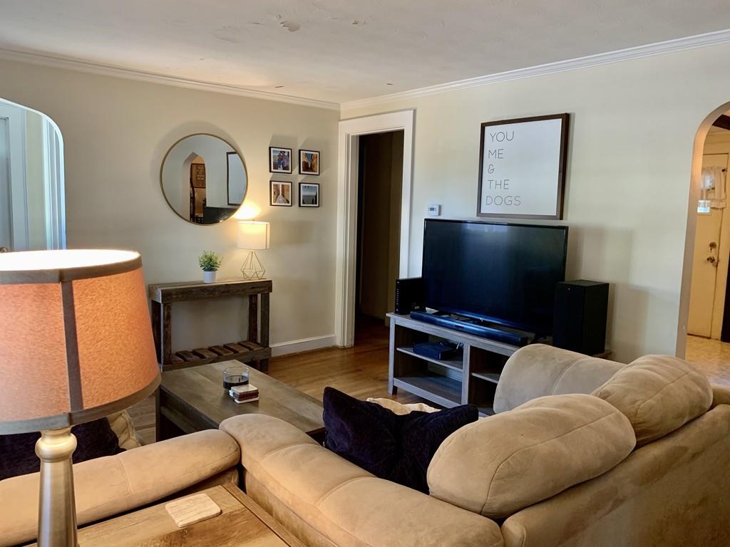 47 Rosedale Road Watertown, MA 02472 - Photo 3 of 27 Gallery Image 3