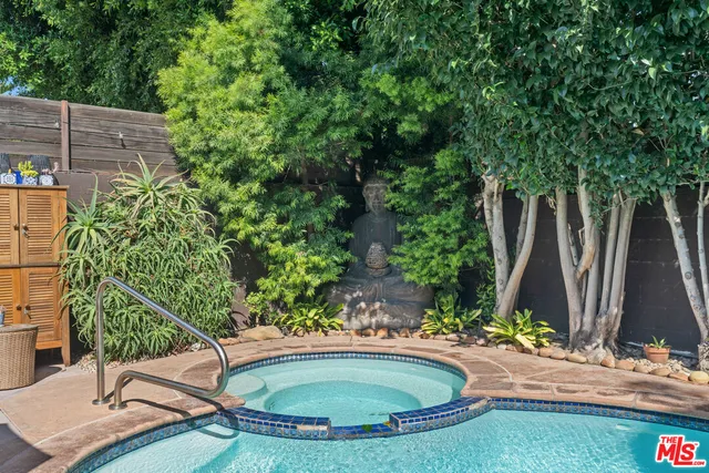 a street view with a outdoor space