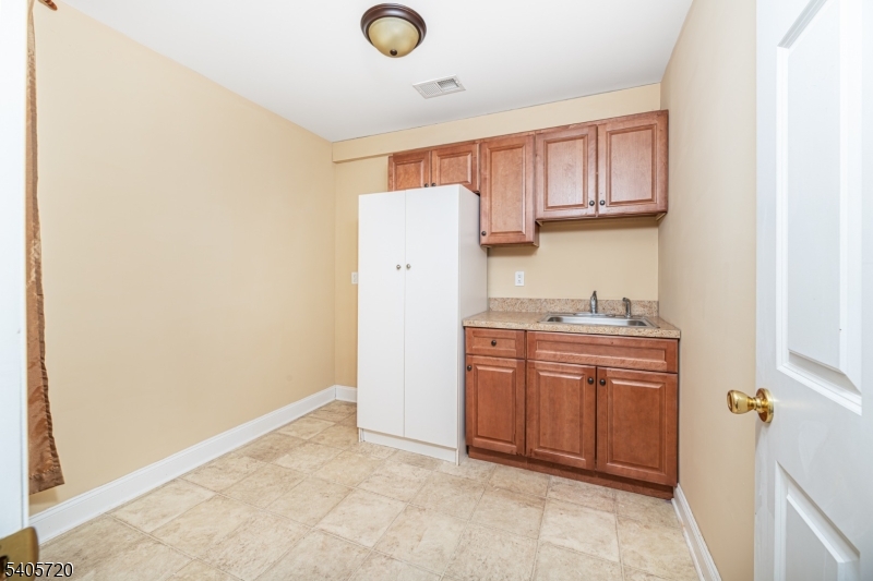 19 Prospect Circle Wantage, NJ 07461 - Photo 43 of 47