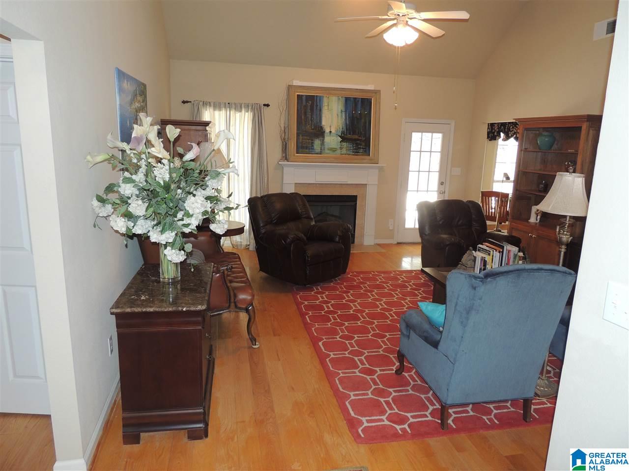 132 Heather Lane Pelham, AL 35124 - Photo 5 of 21
