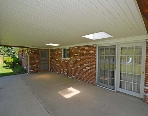 191 Warren Road Warrendale, PA 15086 - Photo 16 of 18 Patio/Deck. Large covered patio off the dining room.