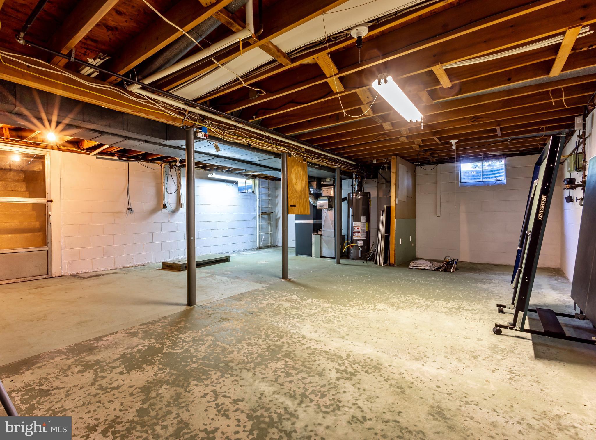 24 Cedar Creek Drive Clementon, NJ 08021 - Photo 22 of 28 a view of an empty room