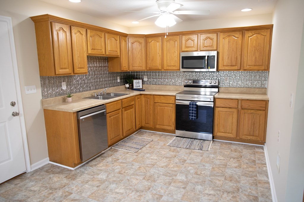 813 Green Road Chatsworth, GA 30705 - Photo 5 of 13 Gallery Image 5