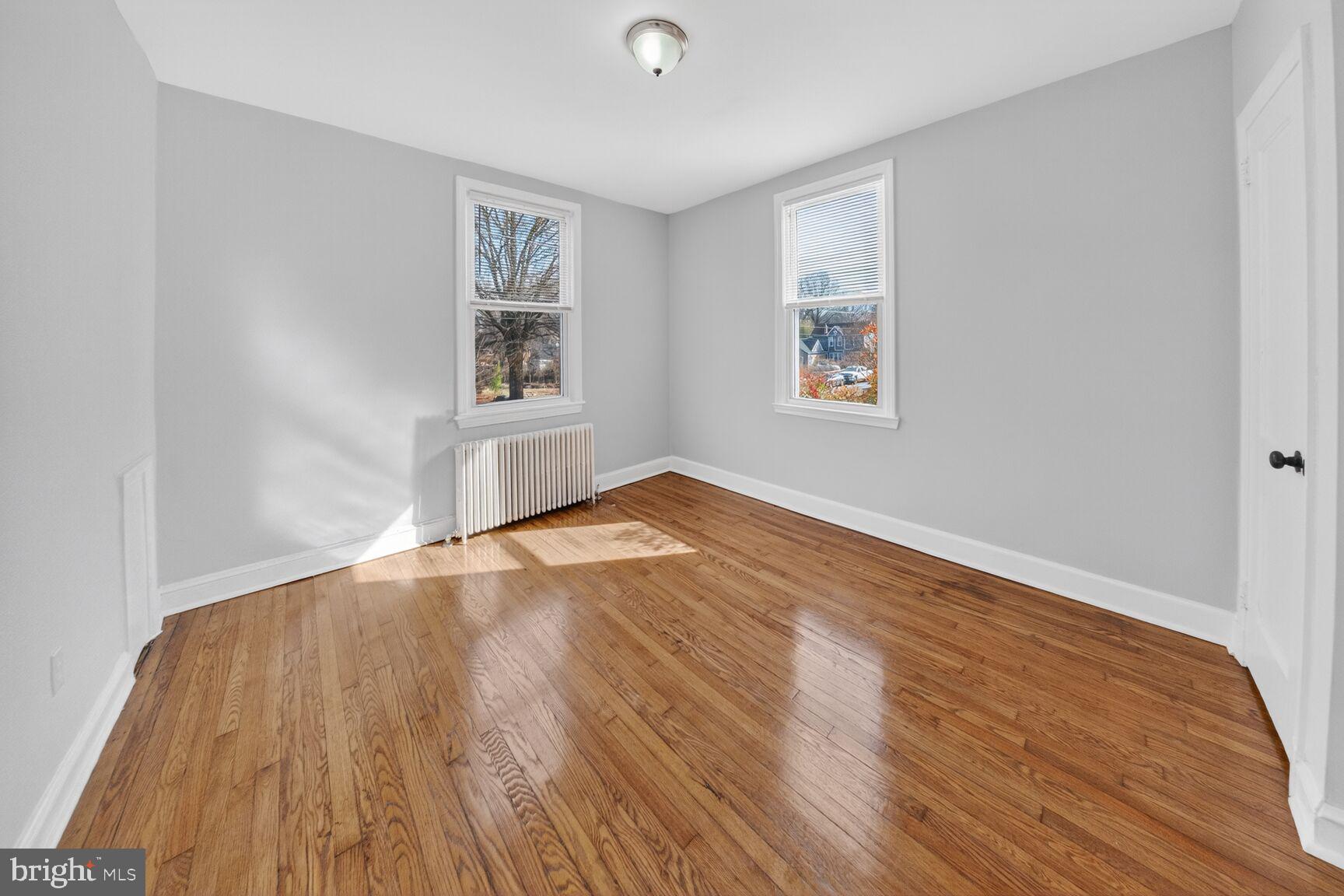 4701 Ravenswood Road, Unit 14 Riverdale, MD 20737 - Photo 11 of 14