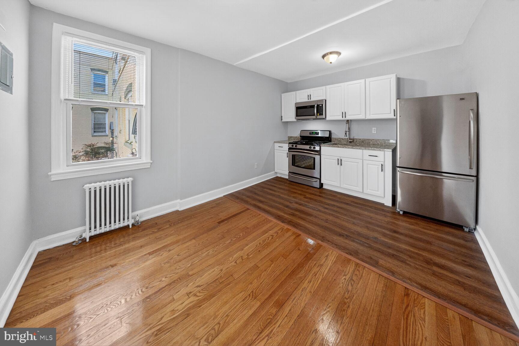 4701 Ravenswood Road, Unit 14 Riverdale, MD 20737 - Photo 7 of 14