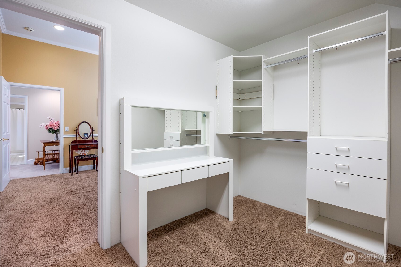 8620 Richardson Road Pasco, WA 99301 - Photo 25 of 40 a view of cabinets