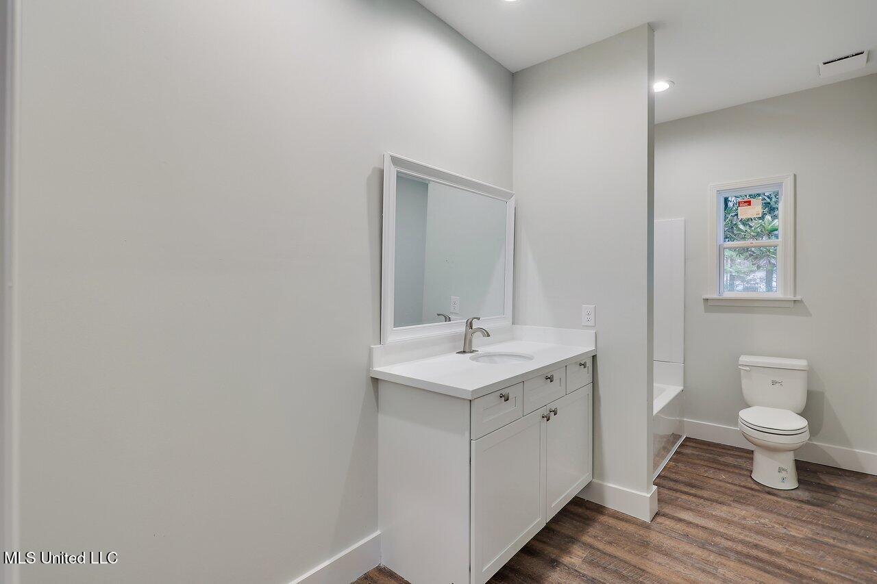 233 Allstate Drive Jackson, MS 39211 - Photo 22 of 29 233 Allstate Dr 21