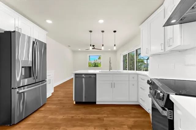 $959,000 | 1460 Deer Creek Drive, Englewood, FL 34223