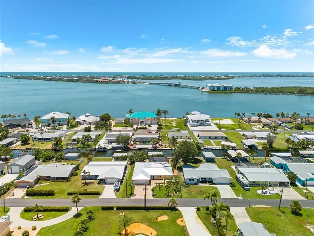 $959,000 | 1460 Deer Creek Drive, Englewood, FL 34223