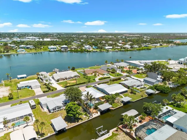 $959,000 | 1460 Deer Creek Drive, Englewood, FL 34223