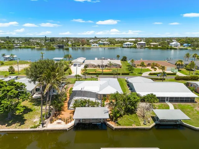 $959,000 | 1460 Deer Creek Drive, Englewood, FL 34223