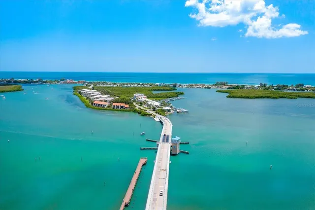 $959,000 | 1460 Deer Creek Drive, Englewood, FL 34223