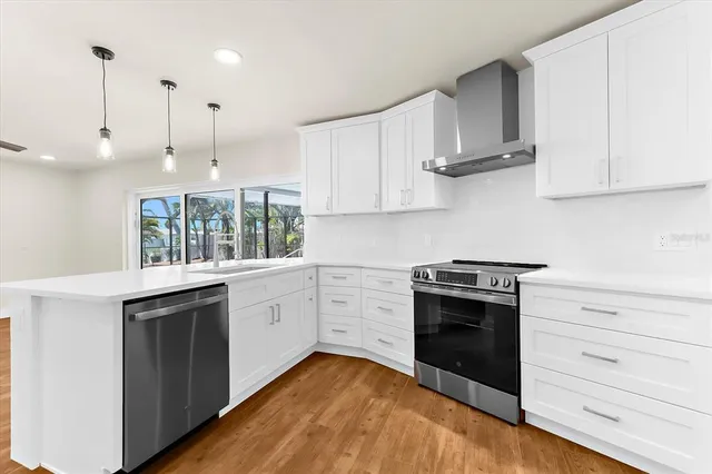 $959,000 | 1460 Deer Creek Drive, Englewood, FL 34223